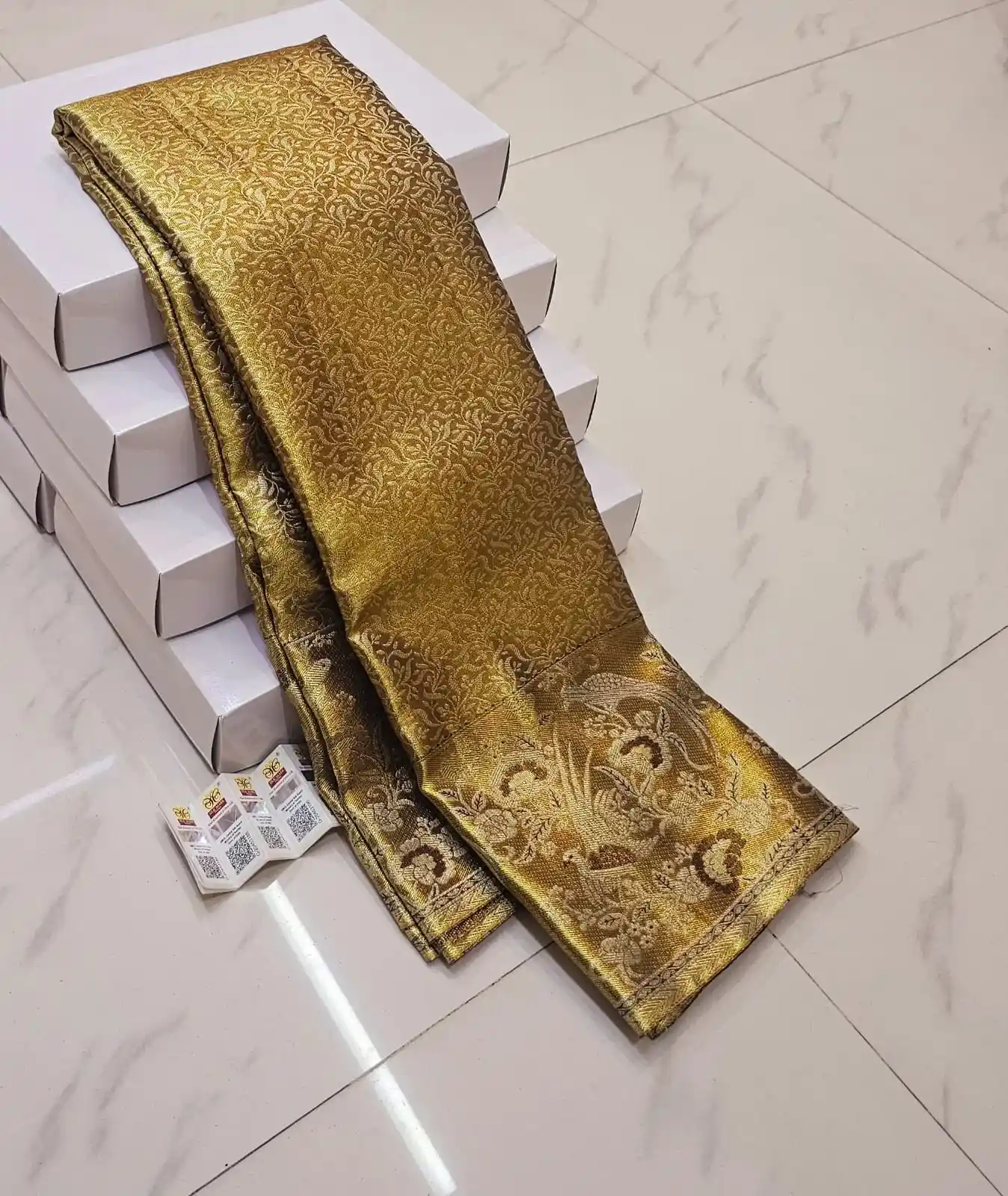 Rich Antique Gold Kanchipuram Handloom Bridal Silk Saree